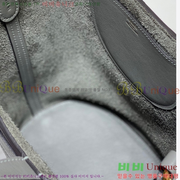 #޽ δ 18 HE4122451-1 