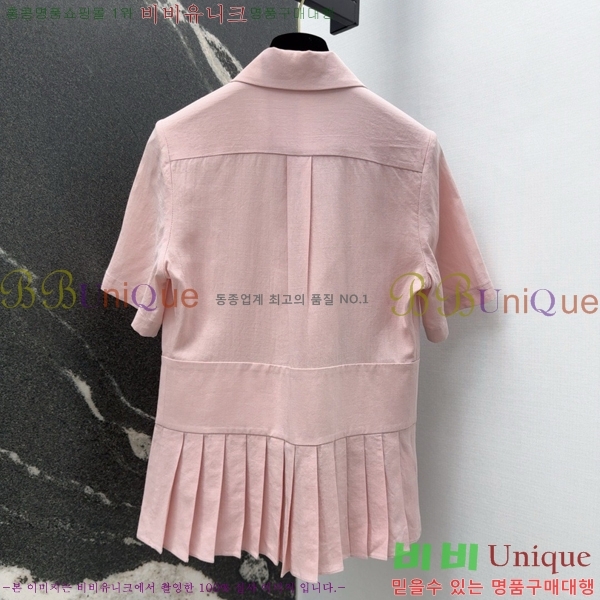  *   Ƽ CH437758-6