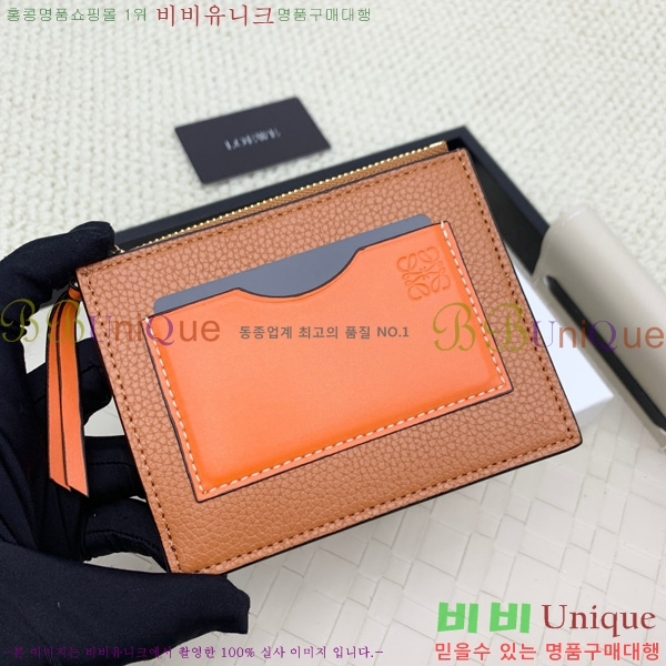 ο   ī Ȧ L1118-102