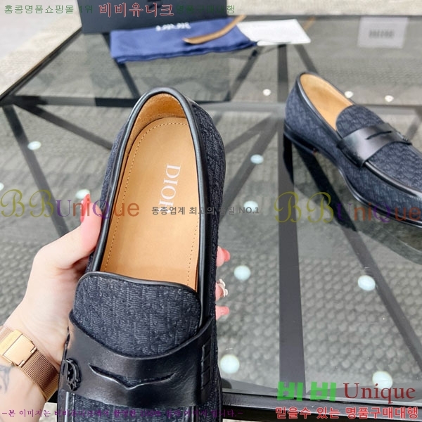    DR678830