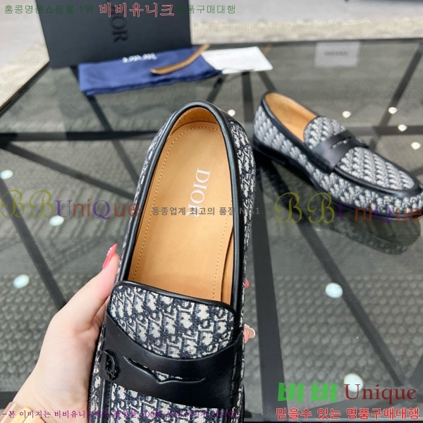    DR678830-1
