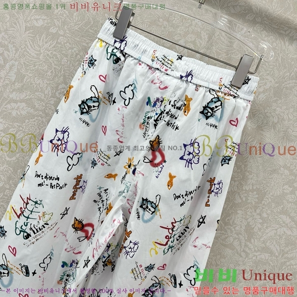  ƹ  AMI734520-1