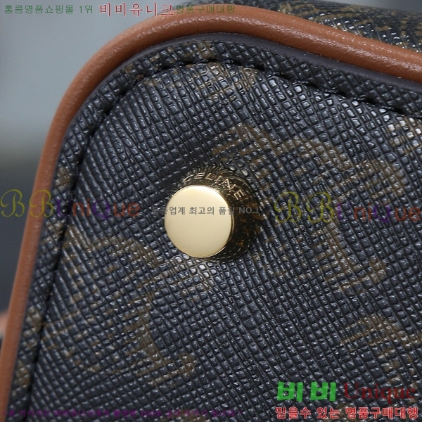 # Ʈ ĵ    121082-1001