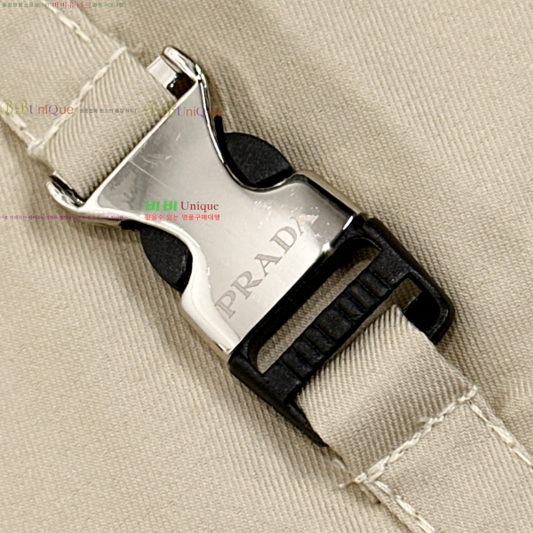    Ŷ P951723-3