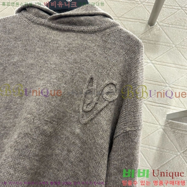  ũ Ʃ  AC12114508-5