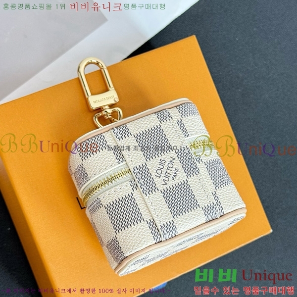 ̺ Ƽ   M00545-7