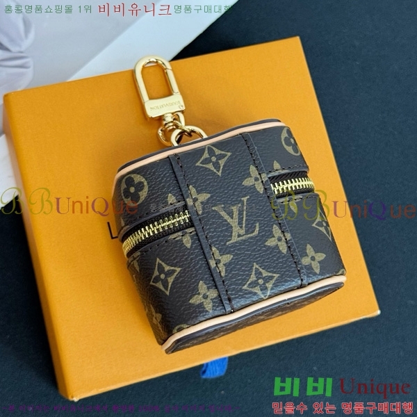 ̺ Ƽ   M00545-9