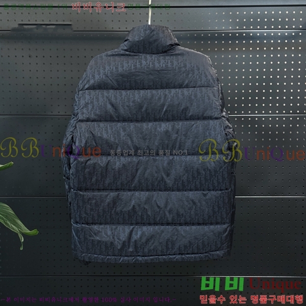   ٿ е DO396718-3