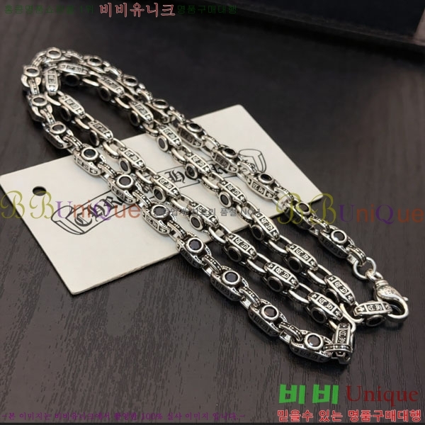  ũ  CHS576865-13