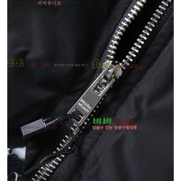   ٿ е PA253641