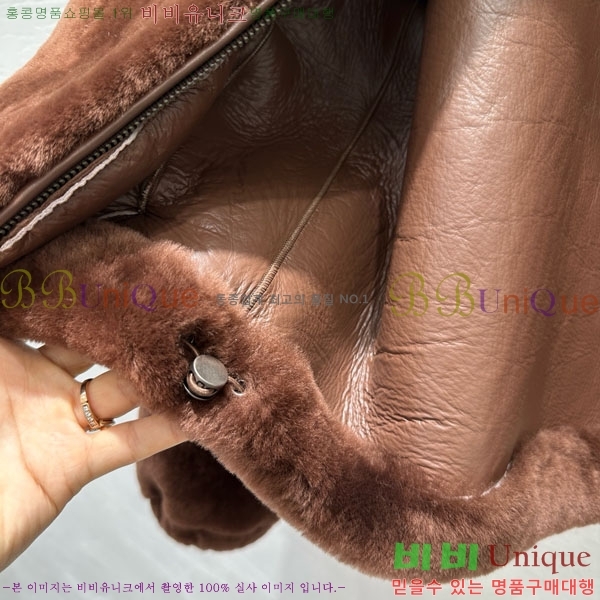  ηǾƳ þ   LP8124044-1