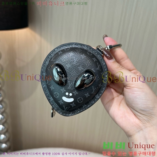 #̺ LV ϸ  M02429-3