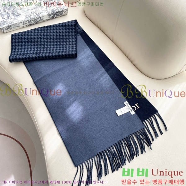 # ÷/ī D4520098-2