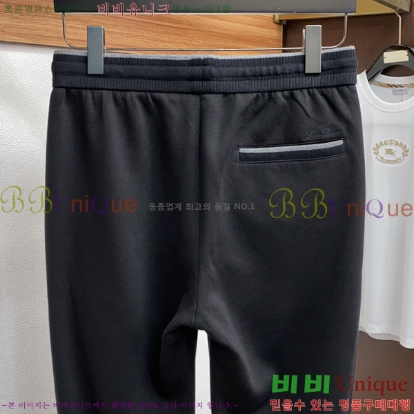 **Ƴ  LP97724-1 