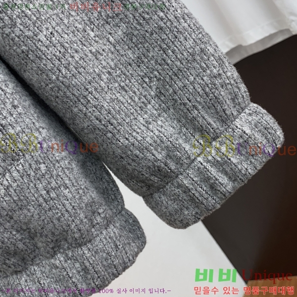  **Ƴ  LP86690