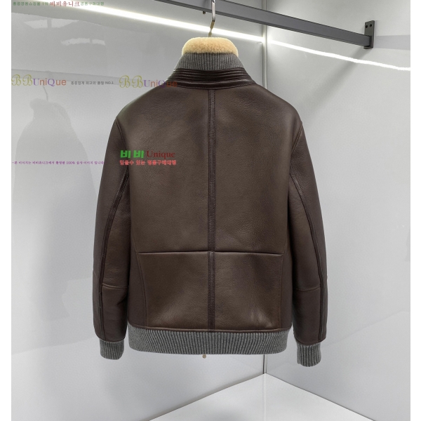  **ġ**  þ   25H25102330-2