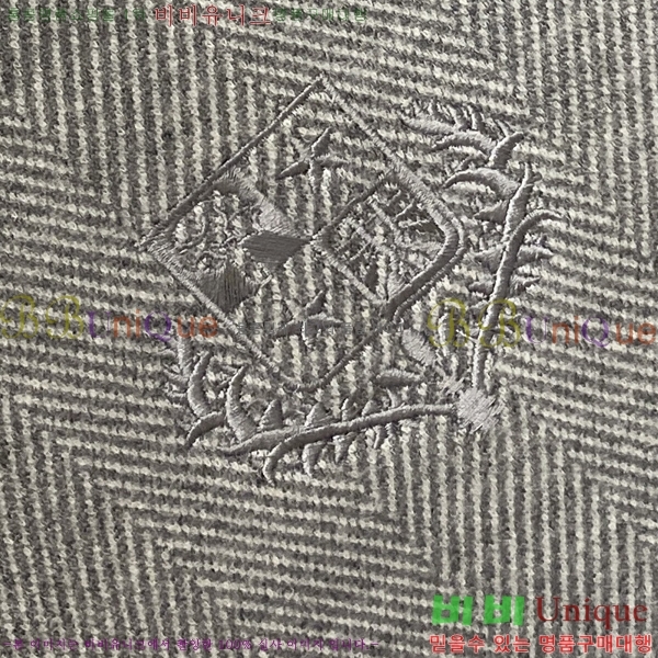 **Ƴ  LP86686-2