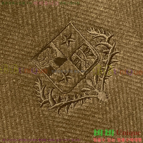  **Ƴ  LP86686-3