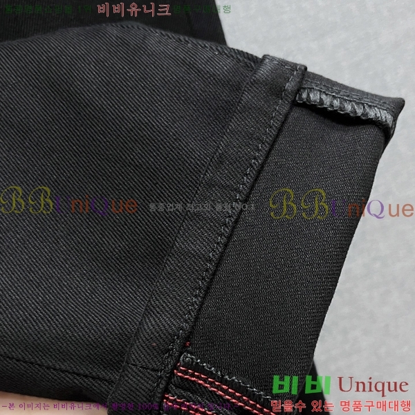  ˸ û AM764592-2