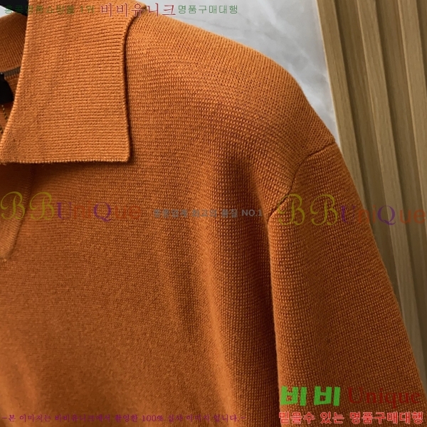  **Ƴ  LP907743-2