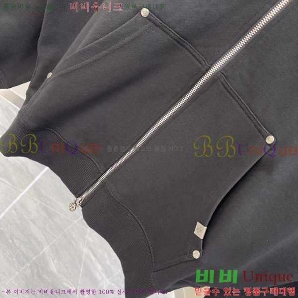  ũ*  ĵ 21CH251162-3