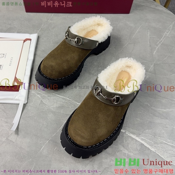 * þ    28G251157-4